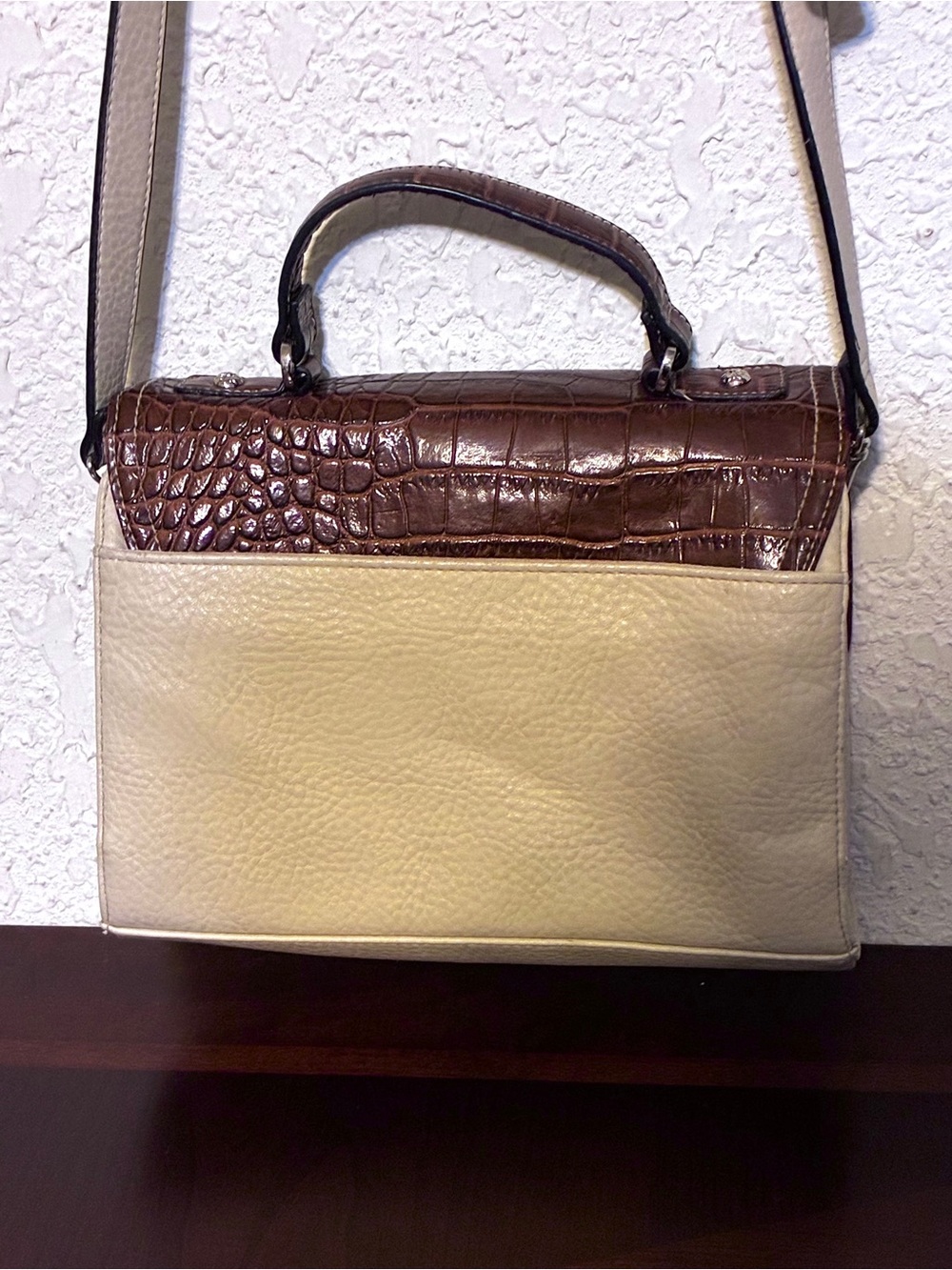 Women's Two-Tone Croc-Texture Top-Handle Crossbody Bag - Brown & Cream - Picture 2 of 10